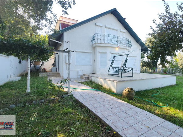 REMAX ŞEHİR'DEN KORUKÖYDE KİRALIK MÜSTAKİL EV