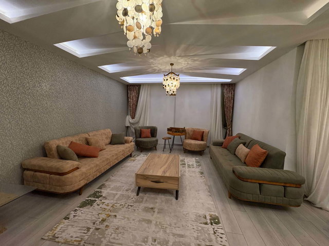 REMAX RİNA'DAN MEZİTLİ'DE FULL EŞYALI AYLIK ÖDEMELİ 4+1 DAİRE