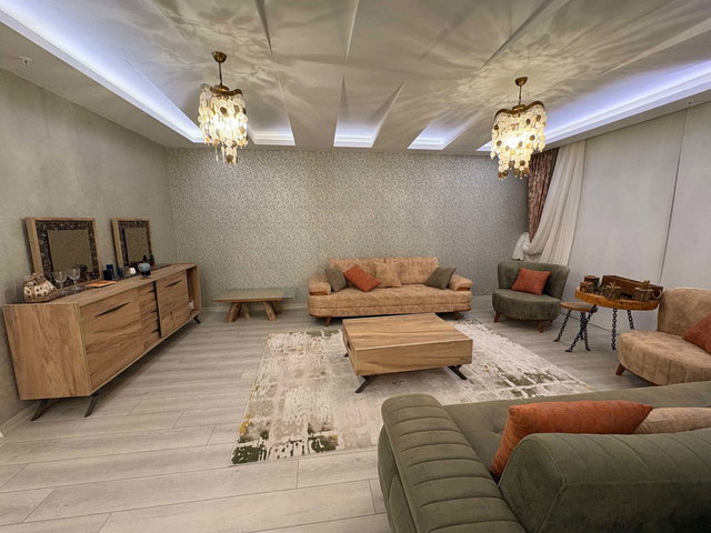 REMAX RİNA'DAN MEZİTLİ'DE FULL EŞYALI AYLIK ÖDEMELİ 4+1 DAİRE