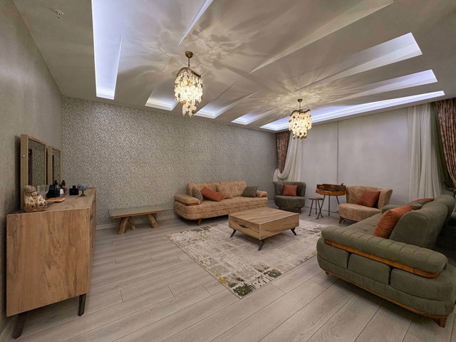 REMAX RİNA'DAN MEZİTLİ'DE FULL EŞYALI AYLIK ÖDEMELİ 4+1 DAİRE