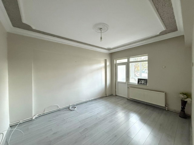 REMAX İLKE'DEN YILDIZKENT'TE 3+1 KİRALIK DAİRE
