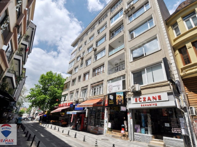 BAHARİYE FEVZİ ÇAKMAK APT 135M2 YENİLENMİŞ FIRSAT 3+1 OFİS