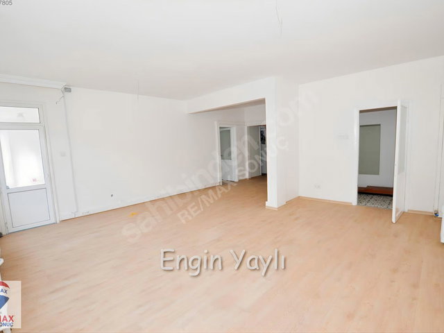 BAHARİYE FEVZİ ÇAKMAK APT 135M2 YENİLENMİŞ FIRSAT 3+1 OFİS