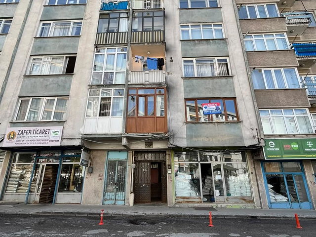 REMAX İLKE'DEN ŞEHİR MERKEZİ'NDE 3+1 SATILIK DAİRE