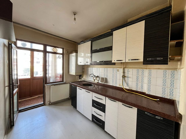 REMAX İLKE'DEN ŞEHİR MERKEZİ'NDE 3+1 SATILIK DAİRE