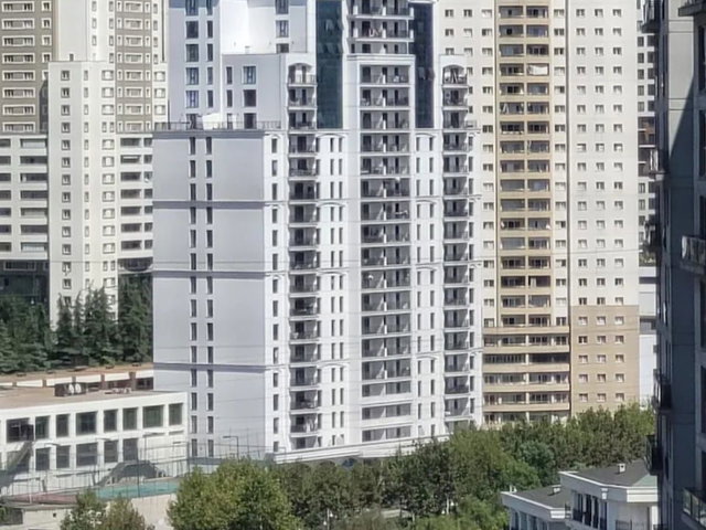 İSTANBUL METROBÜSE YAKIN 1+1 KİRALIK DAİRE BALKONLU MANZARALI