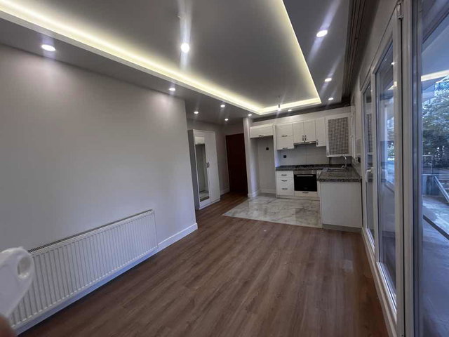 GÖZTEPE'NIN EN GÜZEL LOKASYONUNDA IKI ODA SALON YENI