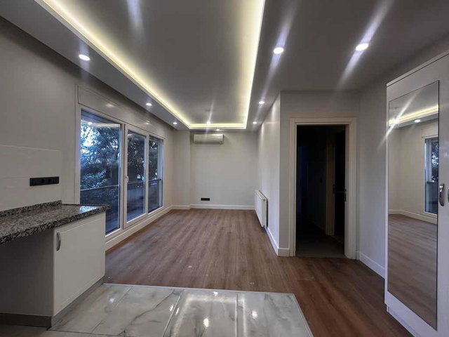 GÖZTEPE'NIN EN GÜZEL LOKASYONUNDA IKI ODA SALON YENI