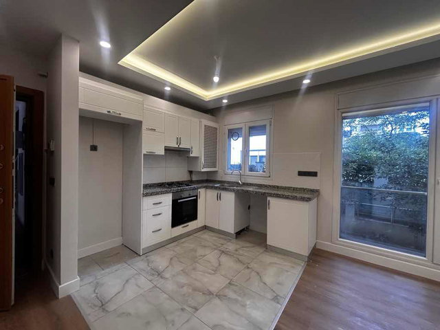 GÖZTEPE'NIN EN GÜZEL LOKASYONUNDA IKI ODA SALON YENI