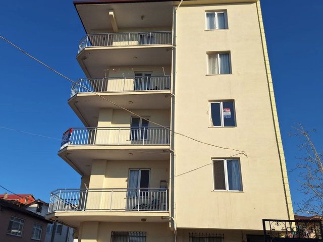 DERİNCE SIRRIPAŞA'DA 3+1 KİRALIK DAİRE