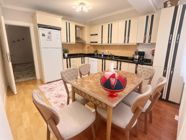 REMAX İLKE'DEN ŞÜKRÜPAŞA BEŞ EVLER'DE 3+1 KİRALIK DAİRE