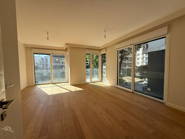 ÖMERPAŞA'DA 0 MİMAR İMZALI TASARIM, 84 M² NET, BALKONLU 2+1