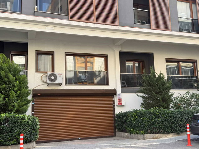 İZMİR KARŞIYAKA DEMİRKÖPRÜ'DE SATILIK 2+1 DAİRE