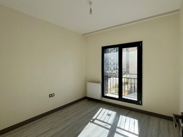 REMAX İLKE'DEN HİLALKENT YENİ TOKİ'DE 3+1 KİRALIK DAİRE