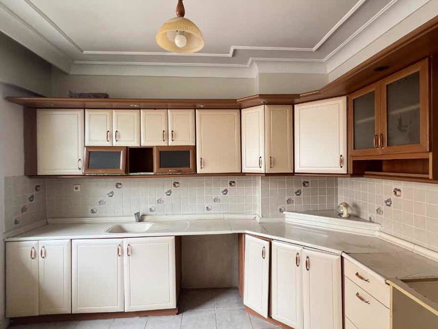 FEVZİ ÇAKMAK MAH.’DE 100. YIL BULVARI’NA YAKIN 3+1 KİRALIK DAİRE