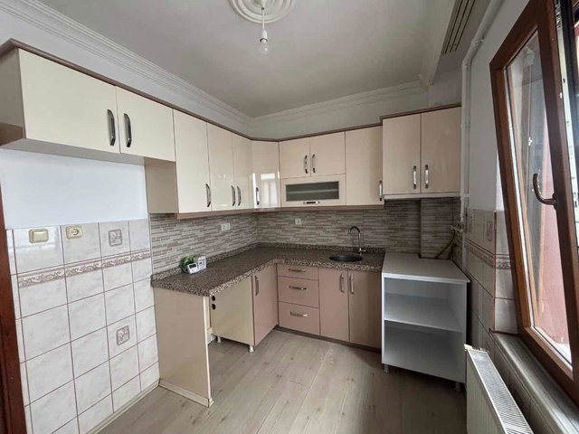 BİGA SAKARYA MAH KIBRIS ŞEHITLERI CAD. 2+1 KİRALIK DAİRE