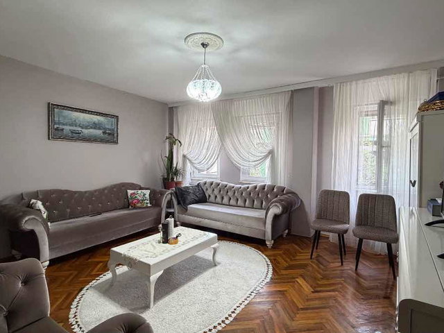 REMAX BEYAZ OSMANGAZI MAH. BAHÇELI MÜSTAKIL SATILIK