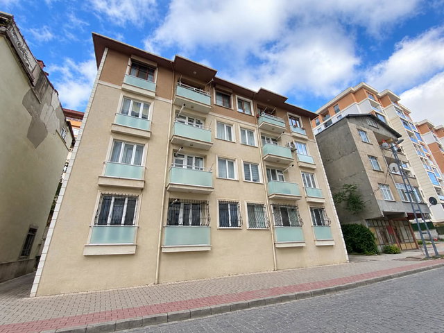 PENDIK ÇINAREDE METROYA 5 DK MESAFEDE 2+1 KIRALIK BOŞ DAIRE