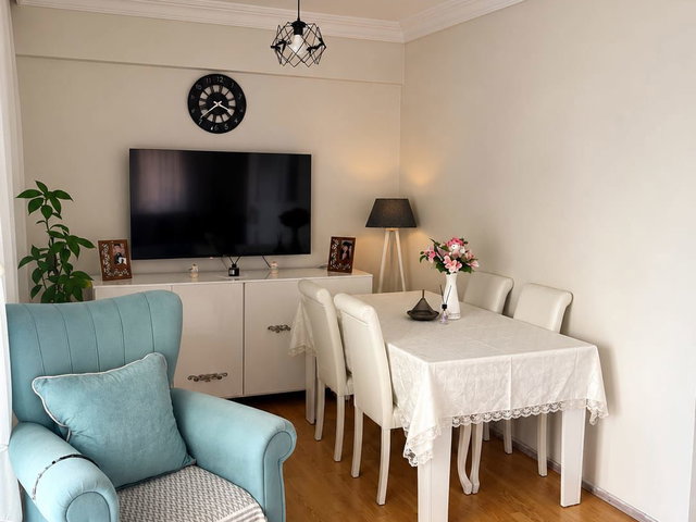 KARTAL YAKACIK ÇARŞI MAHALLESİNDE KREDİYE UYGUN  FERAH 3+1 SATILIK DAİRE
