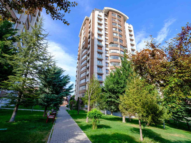 KEÇİÖREN DİVAN KONUTLARI’NDA SATILIK FULL YAPILI 2+1 DAİRE