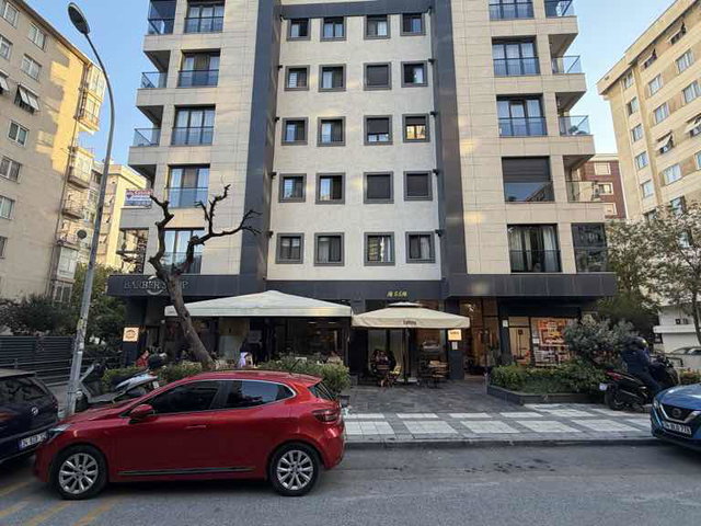 FENERYOLU ÖZGÜRLÜK PARKI VE MARMARAYA YAKIN 3+1 KİRALIK DAİRE