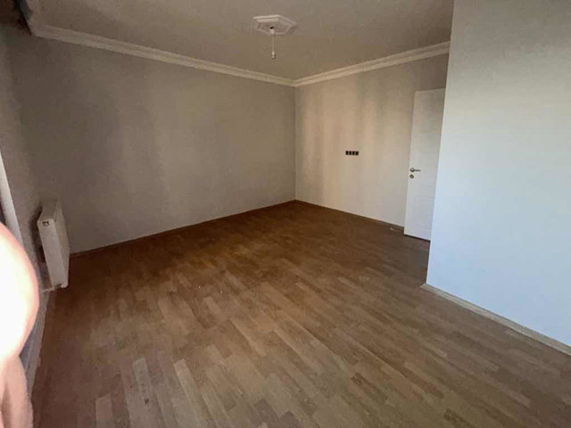 İZMİT KURUÇEŞME YENİMAHALLE DE KİRALIK 2+1 DUBLEKS DAİRE