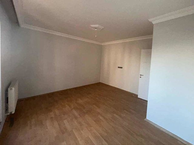 İZMİT KURUÇEŞME YENİMAHALLE DE KİRALIK 2+1 DUBLEKS DAİRE