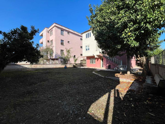 REMAX MAVİDEN 55M2 KAPALI GARAJ GENİŞ BAHÇE 7+1 MÜSTAKİL VİLLA