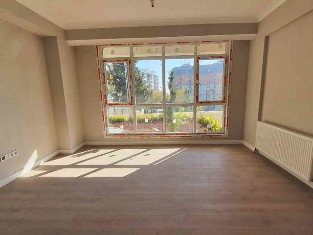 MALTEPE ESENTEPE PERAPARK 2 SITESI BAHÇEKATI 98M2  3+1 SATILIK SIFIR DAIRE