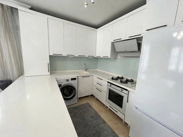 VEDAT DALOKAY CADDESİ ÜZERİ 2+1 EŞYALI FULL YAPILI FIRSAT DAİRE