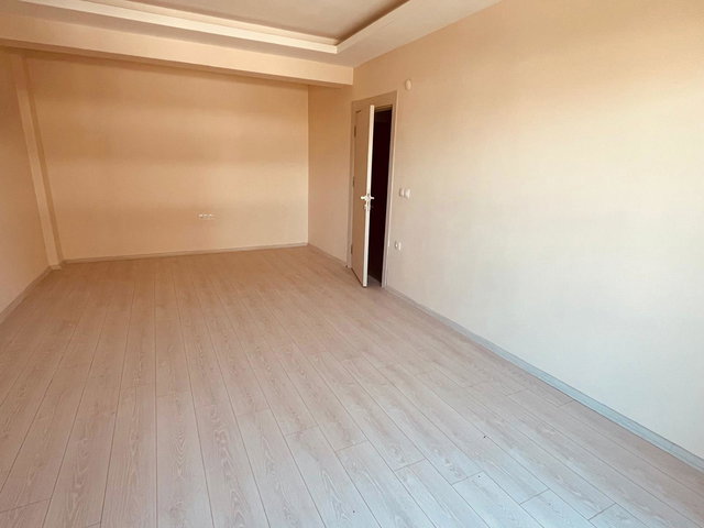 KOCAELI BAŞISKELE SATILIK ARAKAT SIFIR DAIRE SITE İÇINDE