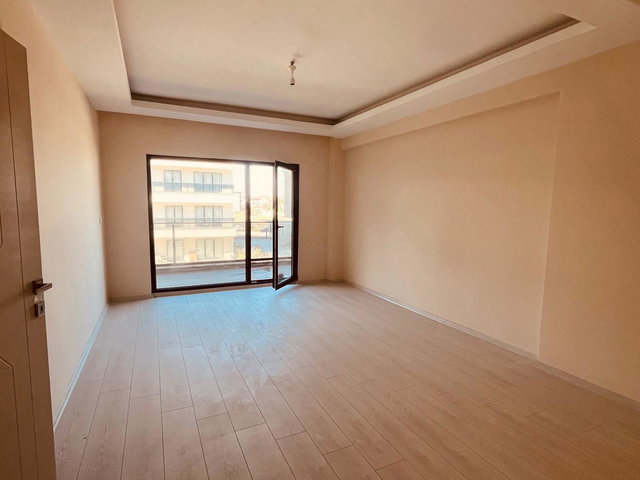 KOCAELI BAŞISKELE SATILIK ARAKAT SIFIR DAIRE SITE İÇINDE