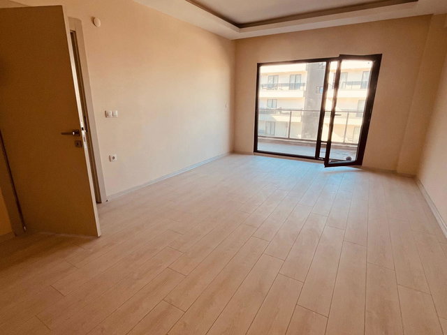 KOCAELI BAŞISKELE SATILIK ARAKAT SIFIR DAIRE SITE İÇINDE