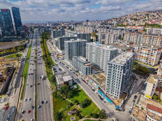 DÜNYA ŞEHİR'DE KİRALIK 2+1B TİPİ DAİRE