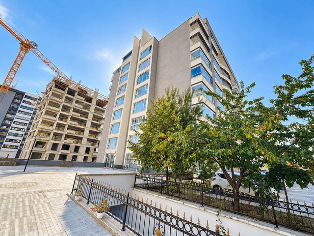 ERYAMAN AKASYA SİTESİ'NDE GENİŞ BALKONLU KİRALIK 1+1 DAİRE