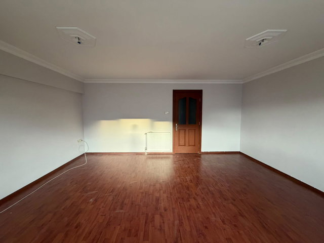 BAYRAKLI MANAVKUYU MH. AÇIK OTOPARKLI KIRALIK 3+1 DAIRE