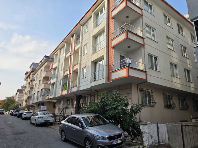 ÜMRANIYE ÇAKMAK MAH. ITFAIYE YAKINI ARA KAT 2+1 90M2