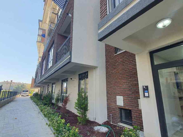 MALTEPE ESENTEPE PERAPARK 2 SITESI ZEMIN BAHÇEKATI 92M2 3+1 SATILIK SIFIR DAIRE