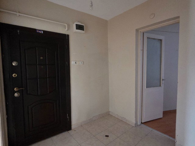 SARIYER MERKEZ’DE SATILIK 2+1 GİRİŞ KAT DAİRE | SAHİLE VE TOPLU TAŞIMAYA YÜRÜME MESAFESİ
