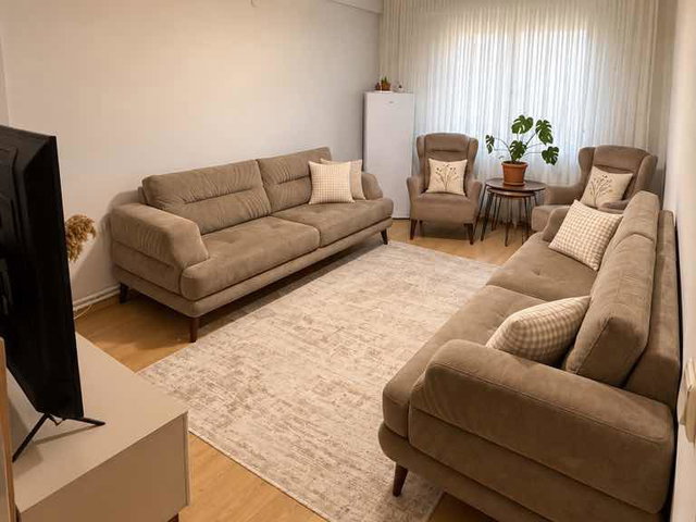 KUŞADASI’NDA  3+1  GENİŞ DAİRE