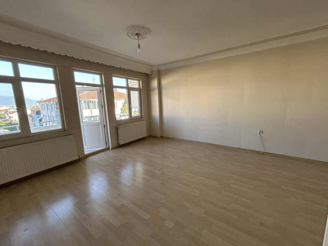 DERİNCE İBNİSİNA DA SATILIK 3+1 SATILIK DAİRE