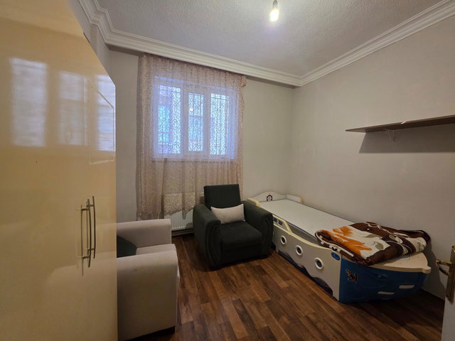 ÇANKAYA AŞIKPAŞA’DA EŞYALI  90 M² NET 2+1 KİRALIK DAİRE