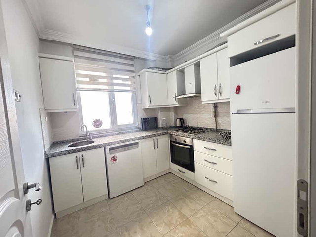 KOCAELİ İZMİT SERDAR MAHALLESİNDE EŞYALI KİRALIK 70M2 1+1 DAİRE