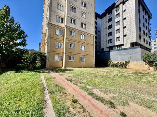 ŞERİFALİ'DE SİTE ÖZELLİKLİ 3+1 91M2 NET SATILIK DAİRE