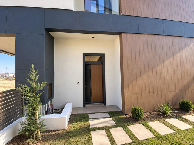 BEYTEPE’DE ASANSÖRLÜ SIFIR  LÜKS YAPILI 4+1 SATILIK VİLLA