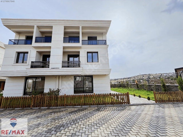 BABYLON SEYRANTEPE SİLVAN YOLU SATILIK 5+1 VİLLA