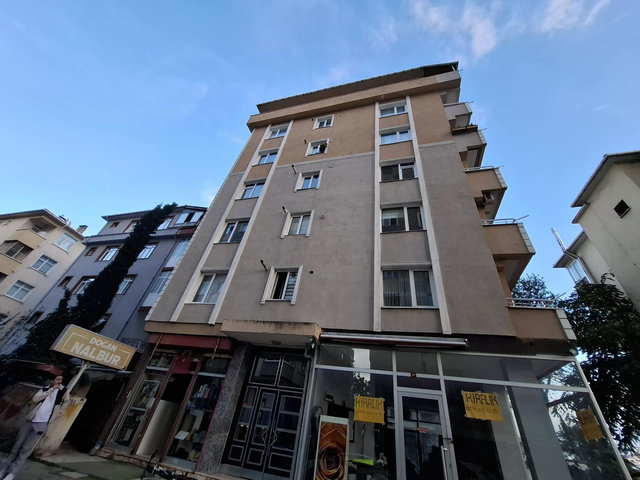 KARTAL CEVİZLİ'DE MERKEZİ KONUMDA KİRALIK ARAKAT 2+1 DAİRE