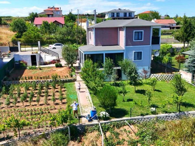 TEKİRDAĞ SARAY AYVACIKTA MEŞE ORMANI MANZARALI MÜSTAKİL VİLLA