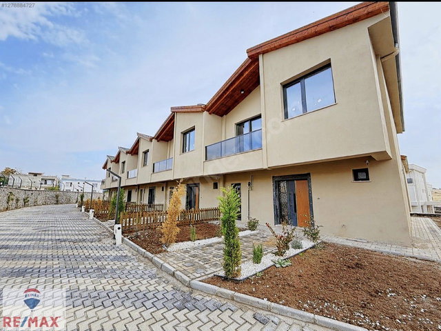 SEYRANTEPE SİLVAN FAKÜLTE YOLU BABYLON LOFT 2+1 MÜSTAKİL LOFT