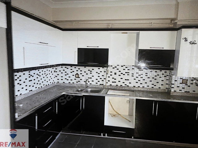 S.TEPE GÜLERYÜZ STS. 2+1 M²/DİCLE VADİSİ MANZARALI DAİRE